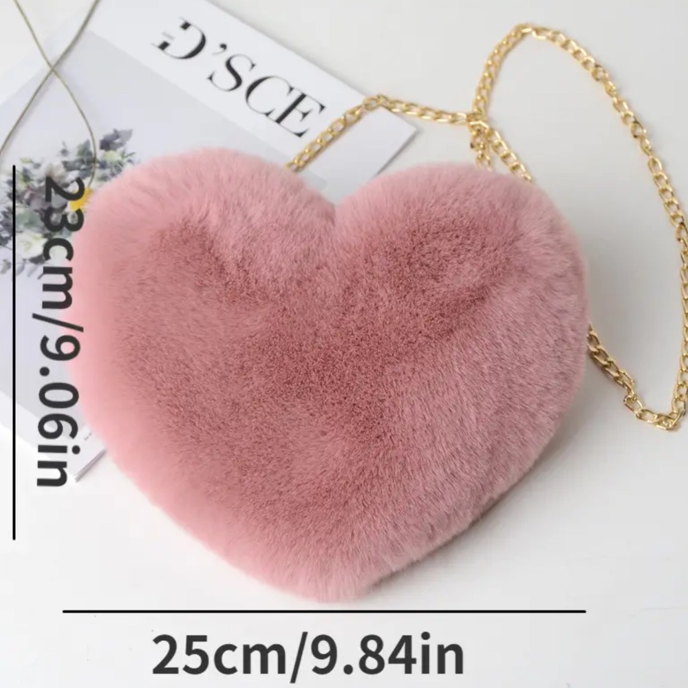 NIP! Dusty Pink Fuzzy Furry Heart Shaped Crossbody Bag with Gold Hardware! - Picture 6 of 6